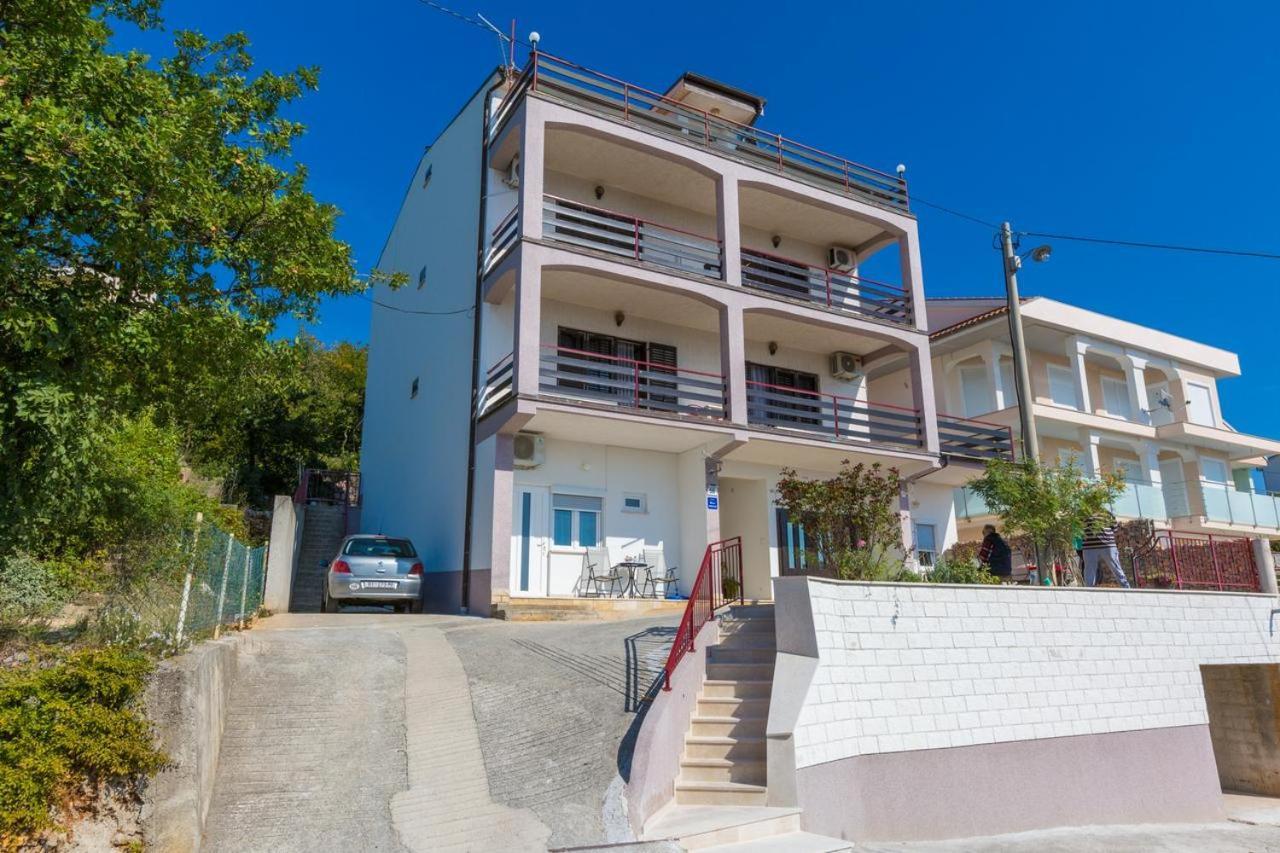 Stupar Lägenhet Crikvenica Rum bild