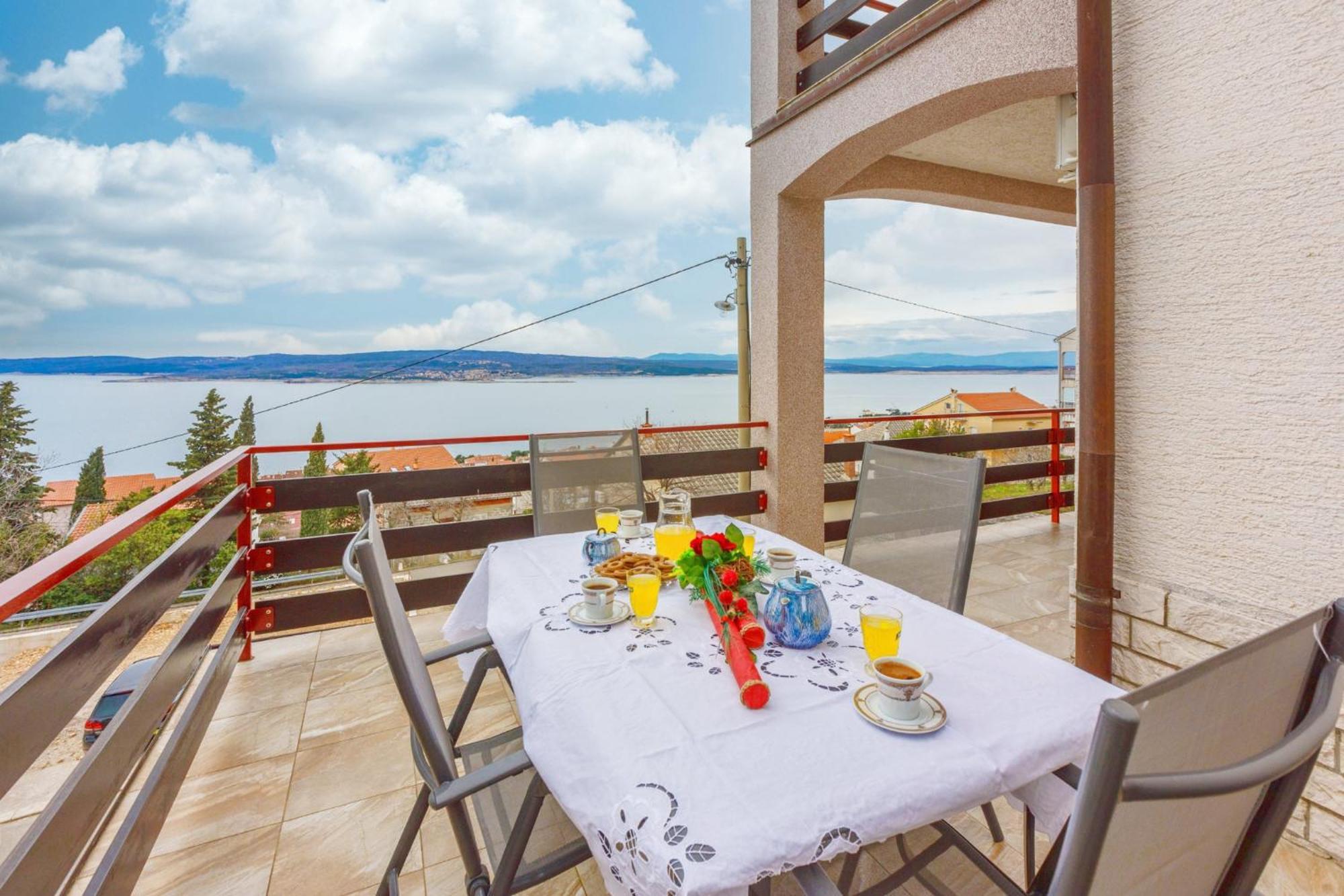 Stupar Lägenhet Crikvenica Rum bild
